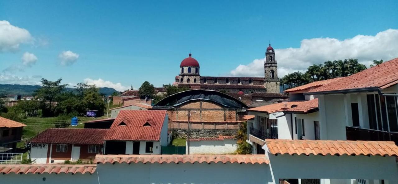 El Portal De Don Luis Hotell Guadalupe Eksteriør bilde